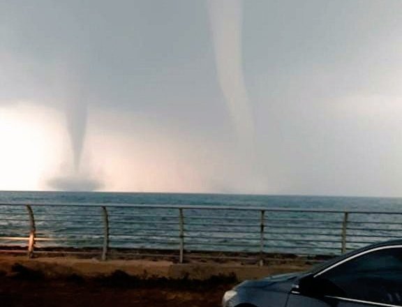 Suudi Arabistan’da su hortumu