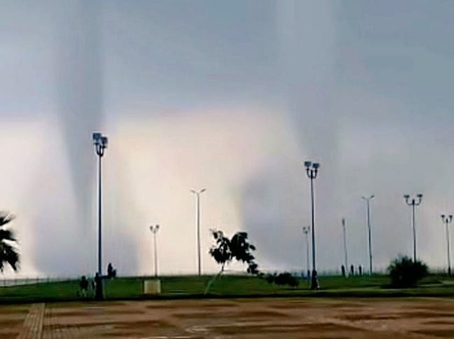 Suudi Arabistan’da su hortumu