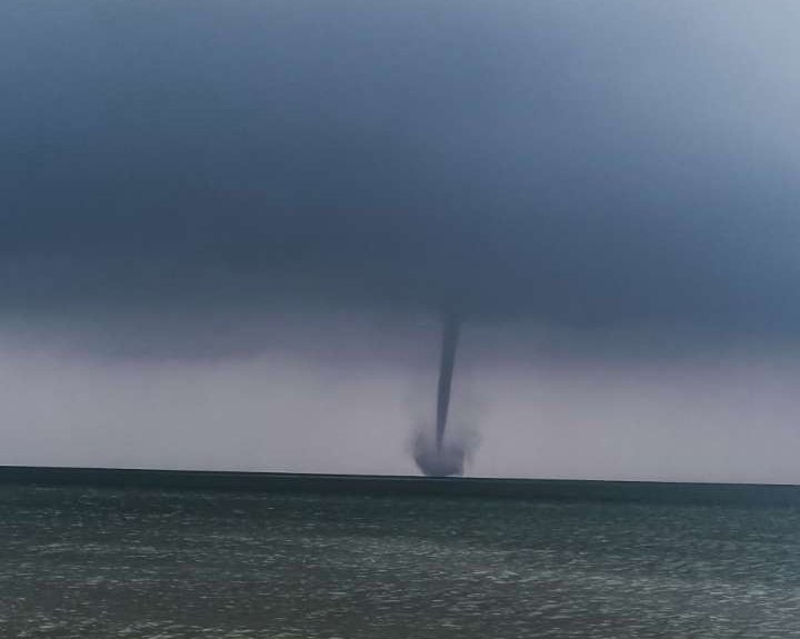 Suudi Arabistan’da su hortumu