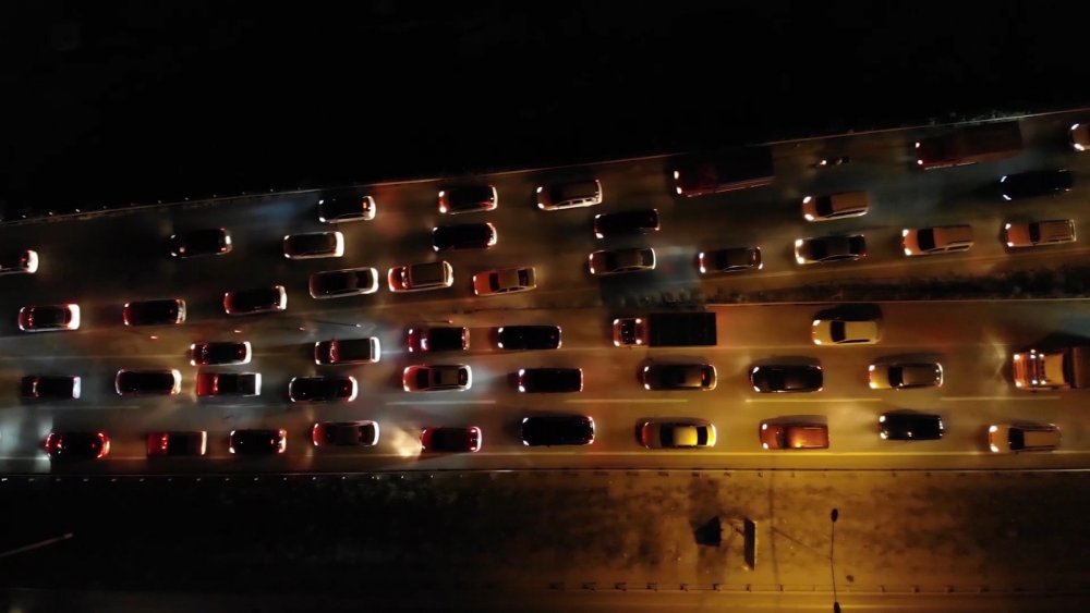 43 ilin geçiş noktası, kilit kavşakta hafta sonu trafik yoğunluğu