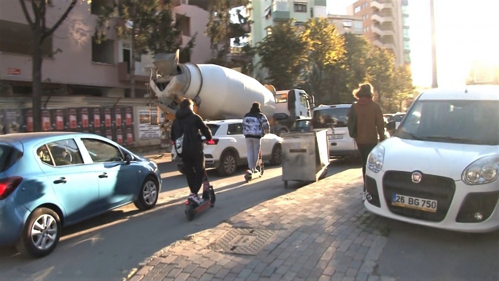 İstanbullu sürücülerin scooter isyanı: "Hayalet gibi her yerden çıkıyorlar"