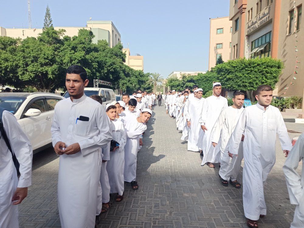 Gazze’de, bin Kur’an-ı Kerim hafızı için kutlama töreni