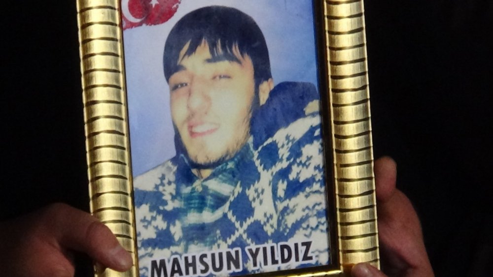 HDP’den kardeşini isteyen ağabey, evlat nöbeti eyleme katıldı