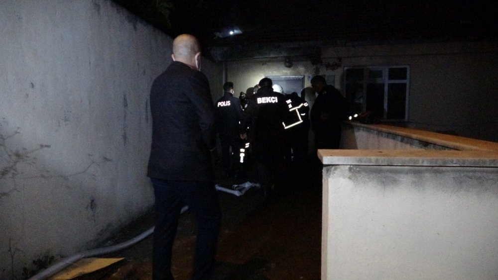 ’Çamaşır asmayın, buraları yakacağım’ dedikten sonra evinde yangın çıktı