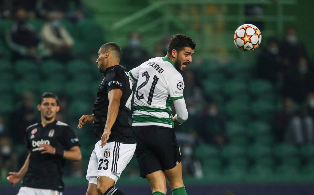 UEFA Şampiyonlar Ligi: Sporting: 3 - Beşiktaş: 0 (İlk yarı)