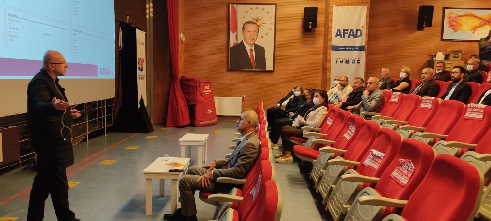 AFAD’dan İstanbul’daki muhtarlara eğitim