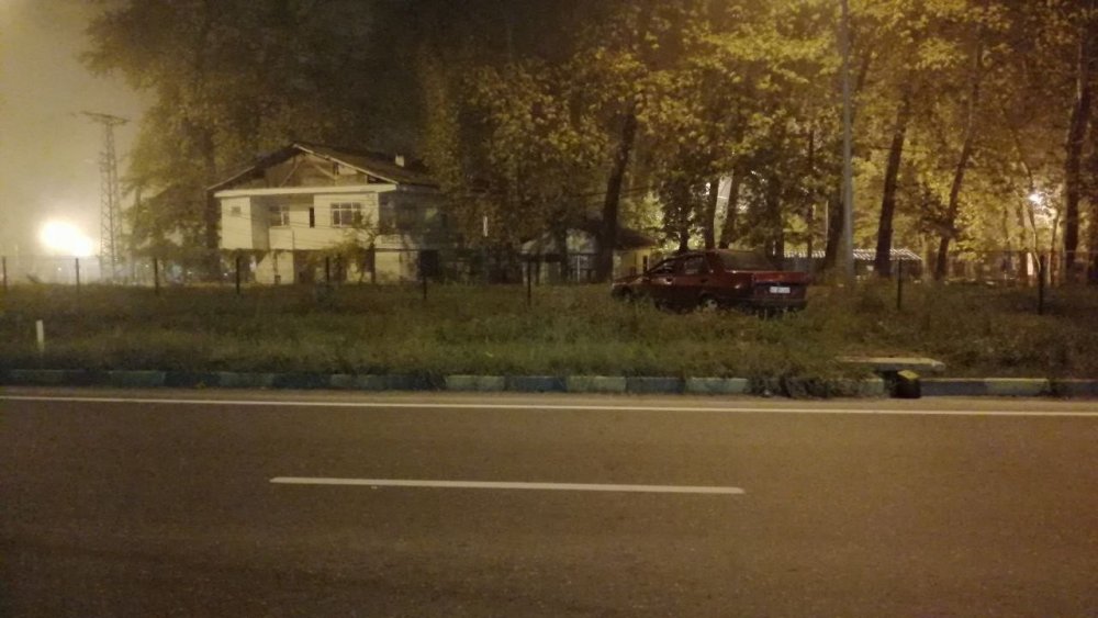 Polisin ’dur’ ihtarına uymayan otomobil takla attı: 2 yaralı