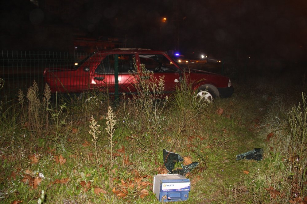 Polisin ’dur’ ihtarına uymayan otomobil takla attı: 2 yaralı