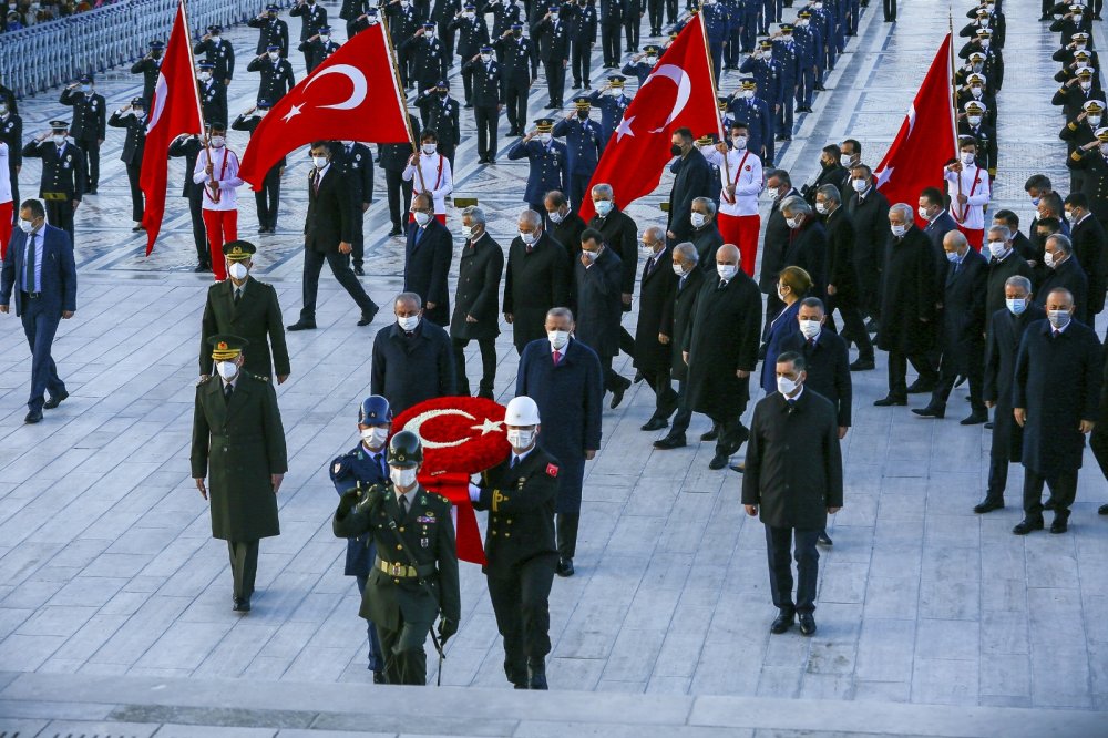 Devletin zirvesi Anıtkabir’de