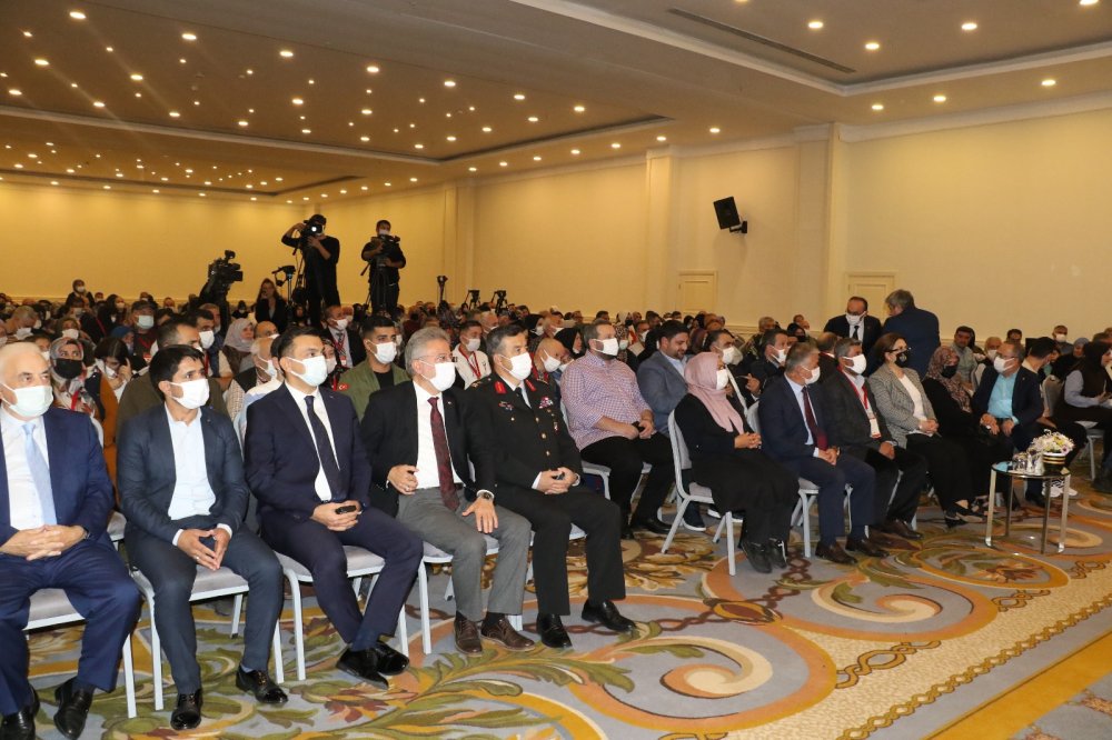 Bakan Yanık: “Bütün dünyaya 15 Temmuz ruhunu, tarihini, gerçeğini tek tek anlatacağız”