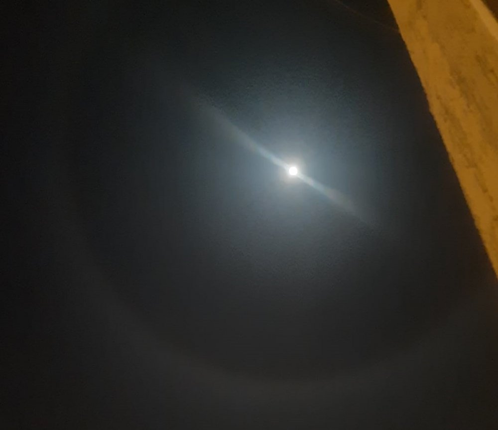 Yüksekova’da Ay halesi