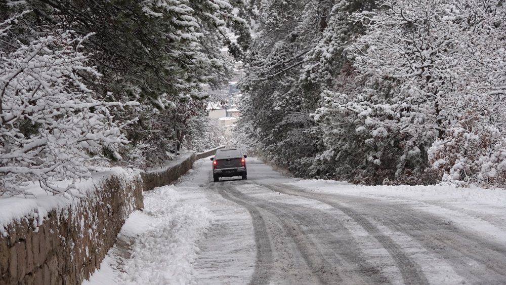 Yozgat’ta güne beyaz örtü ile uyandı
