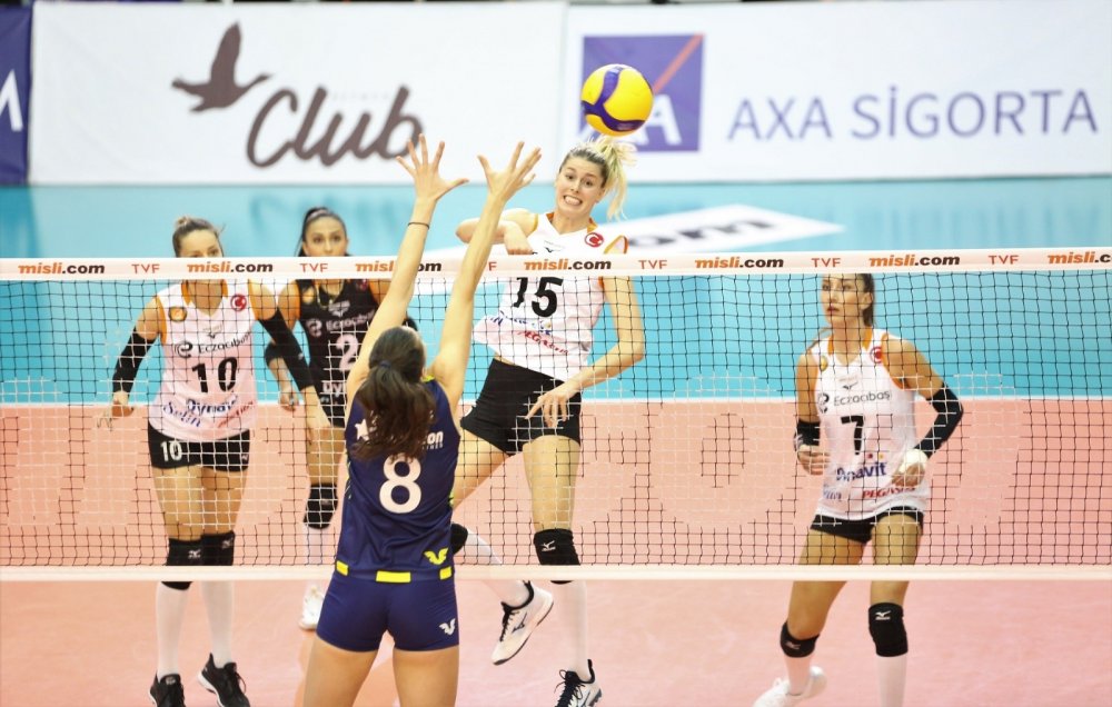 Derbinin galibi Eczacıbaşı Dynavit