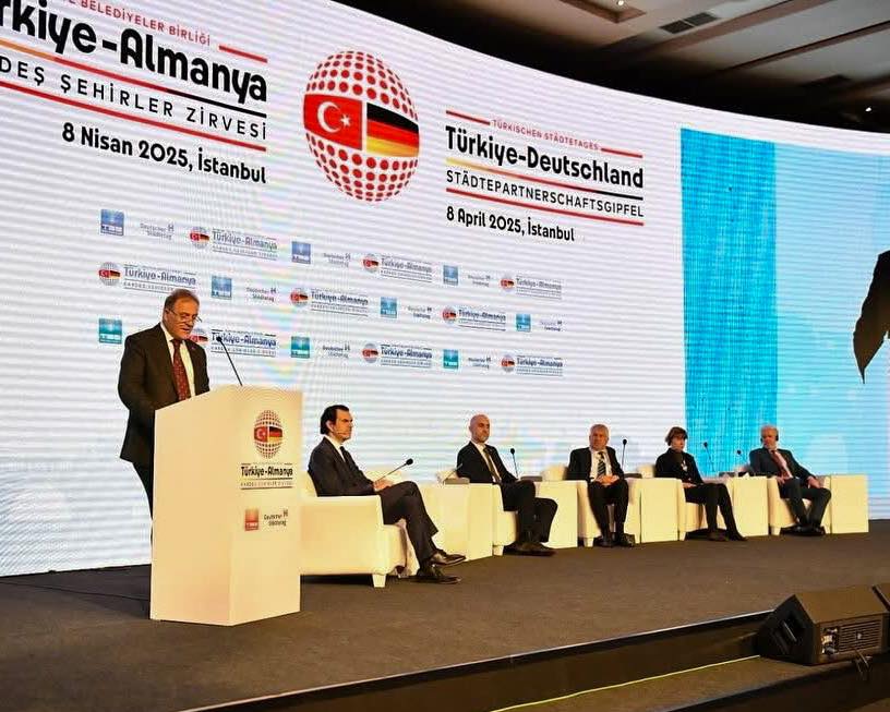 turkiye-almanya-kardes-sehirler-zirvesi-5.jpg