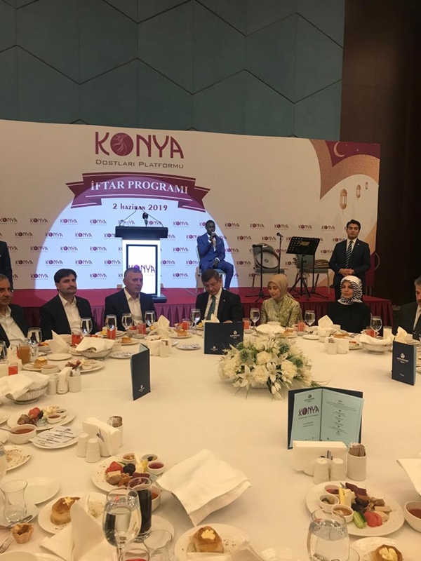 ahmet-davutoglu-memleketi-konya’da-son-noktayi-koydu.-yeni-parti’yi-acikladi,,,,,,,.jpg