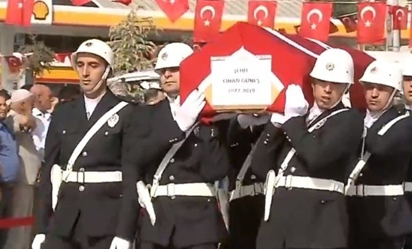 akcakalede-havan-saldirisinda-sehit-olan-sivillere-veda,.jpg