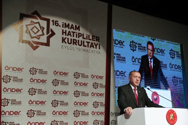 cumhurbaskani-erdogan-imam-hatipler-altin-caginda,,.jpg