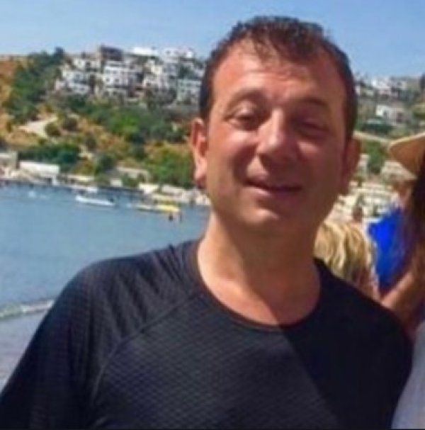 ekrem-imamoglu-tatile-cikiyor,,.jpg