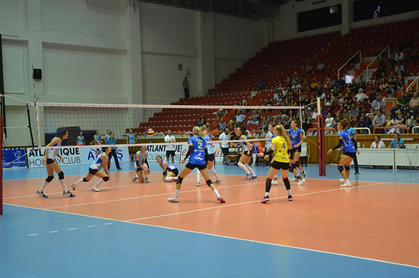 kusadasi-uluslararasi-voleybol-turnuvasinda-dostluk-kazandi,,,.png